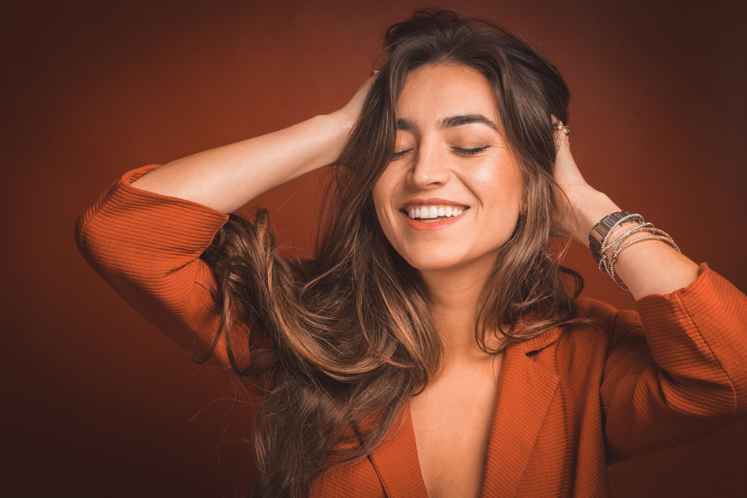 Setting 3:   Genieße hier und jetzt - Die ganzheitliche Haarbehandlung mit Naturbürsten-Massage wird zum puren Genuss.Es gibt Dir ein Gefühl von neuer Vitalität, Wachstum und innerer Harmonie.